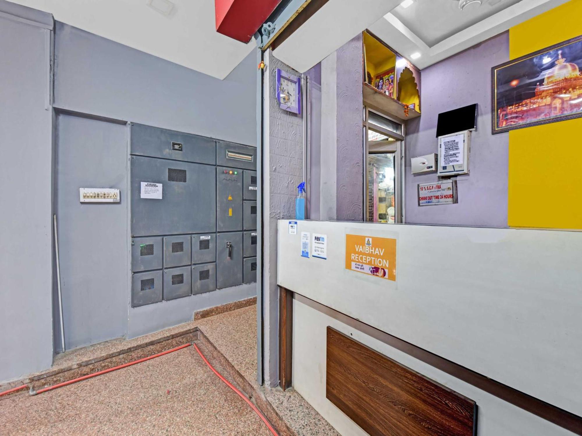 Oyo 85212 Hotel Vaibhav Adžmér Exteriér fotografie