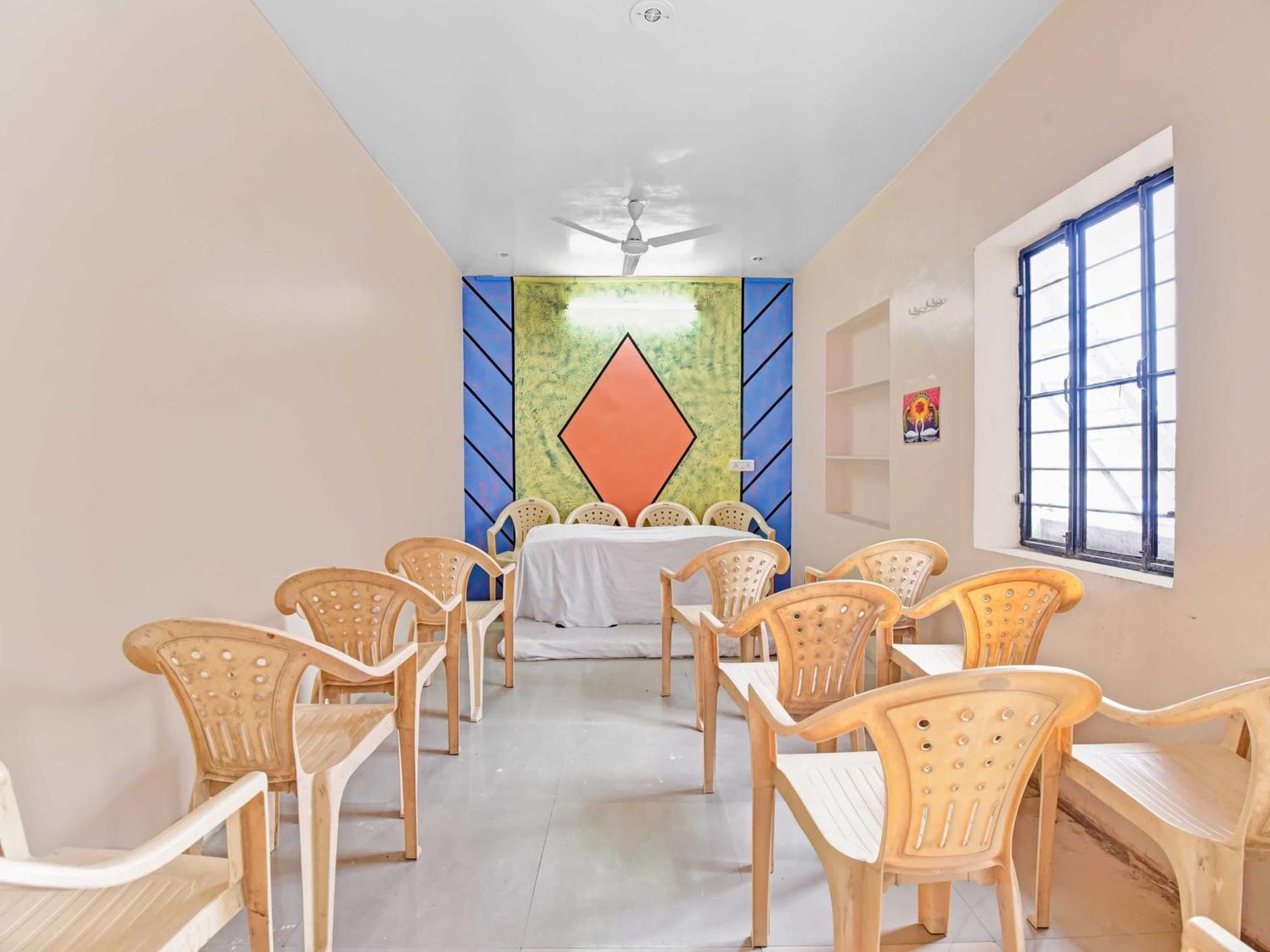 Oyo 85212 Hotel Vaibhav Adžmér Exteriér fotografie