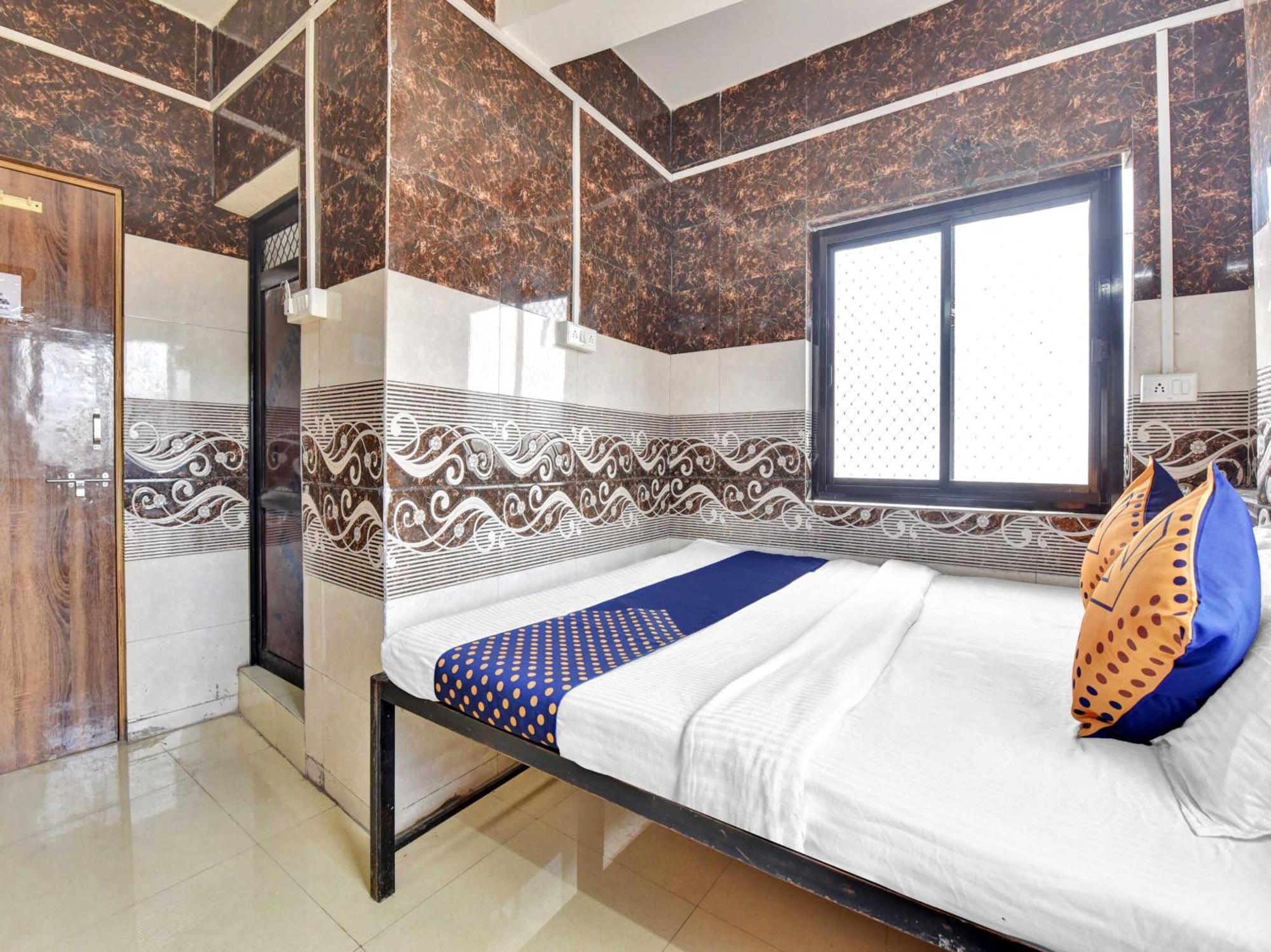 Oyo 85212 Hotel Vaibhav Adžmér Exteriér fotografie