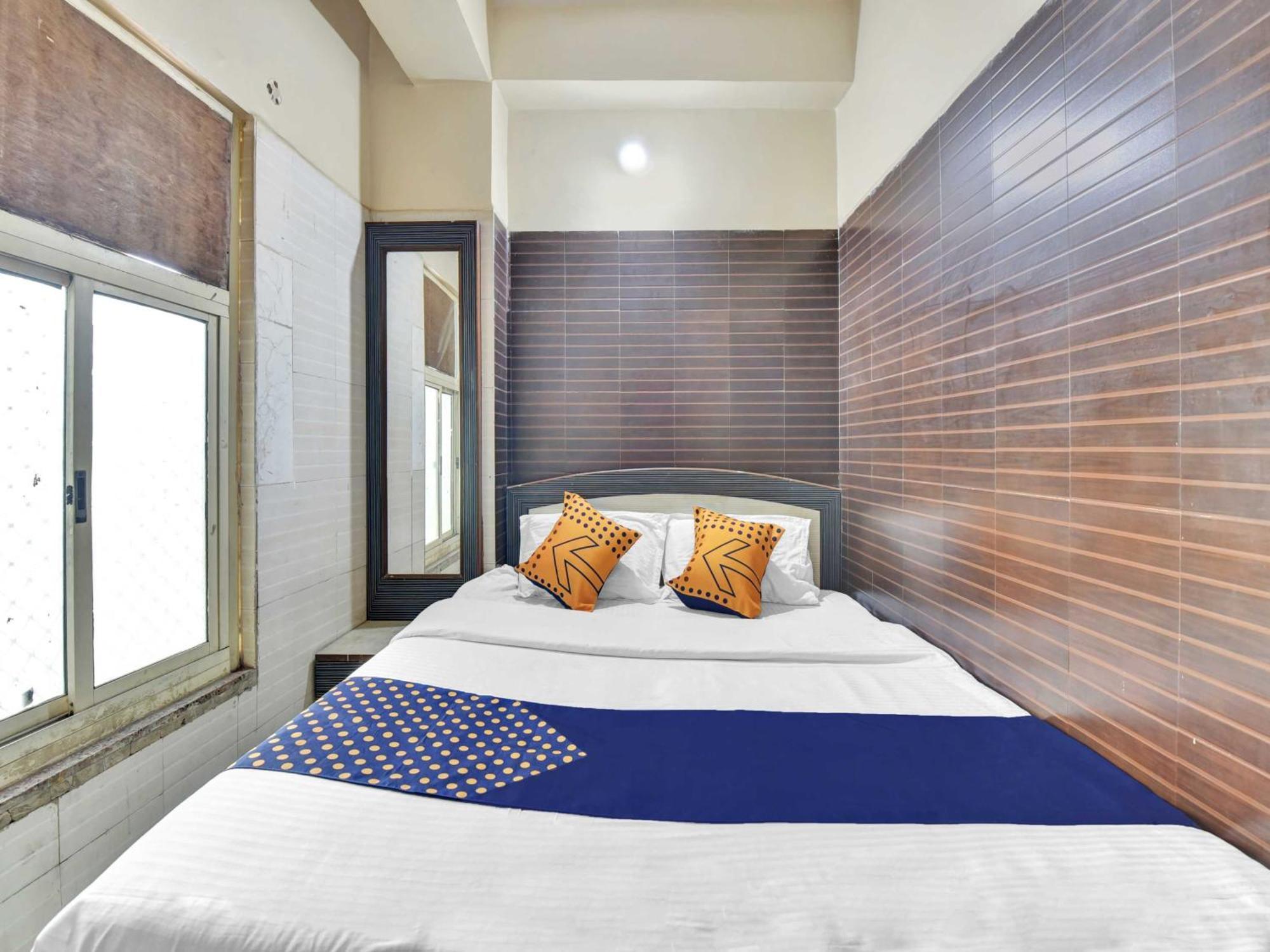 Oyo 85212 Hotel Vaibhav Adžmér Exteriér fotografie